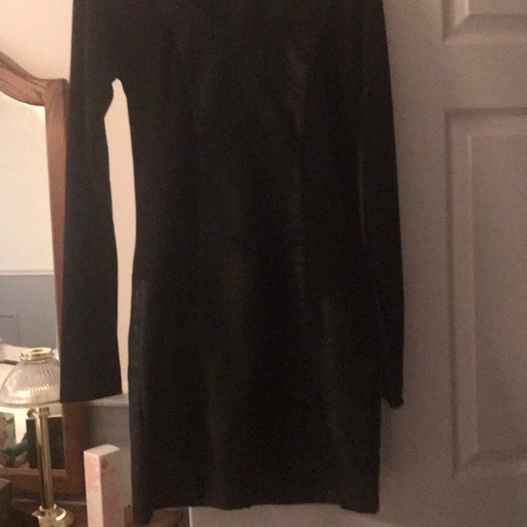 Dress leather front and back - Picture 2 of 4